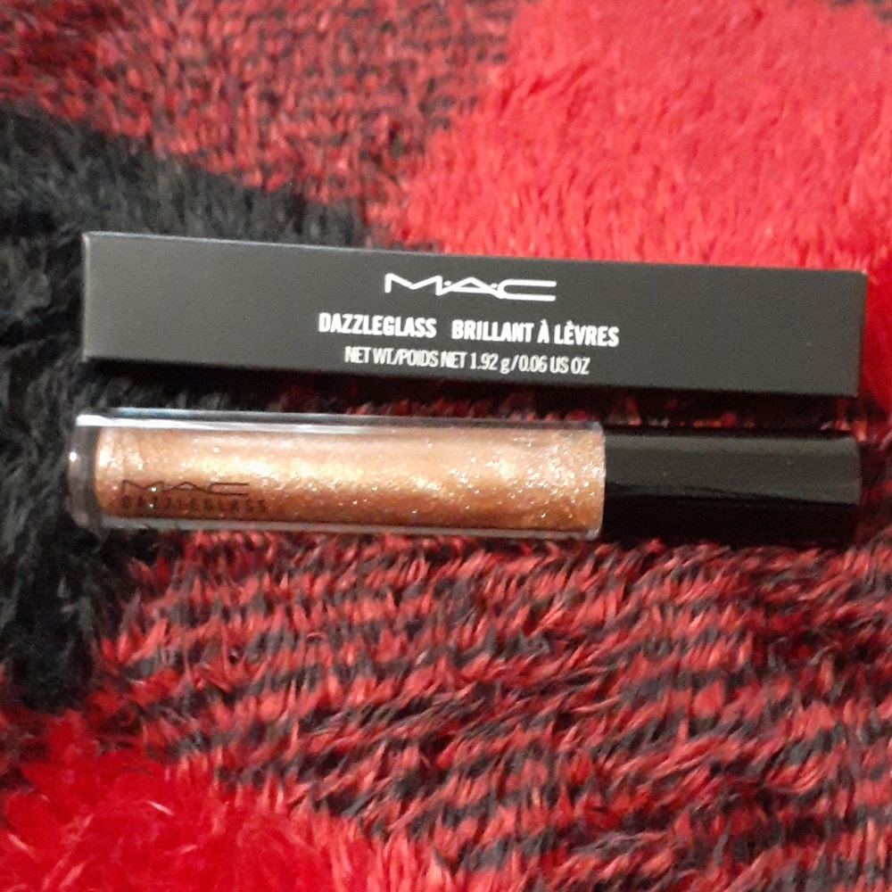 MAC Dazzleglass